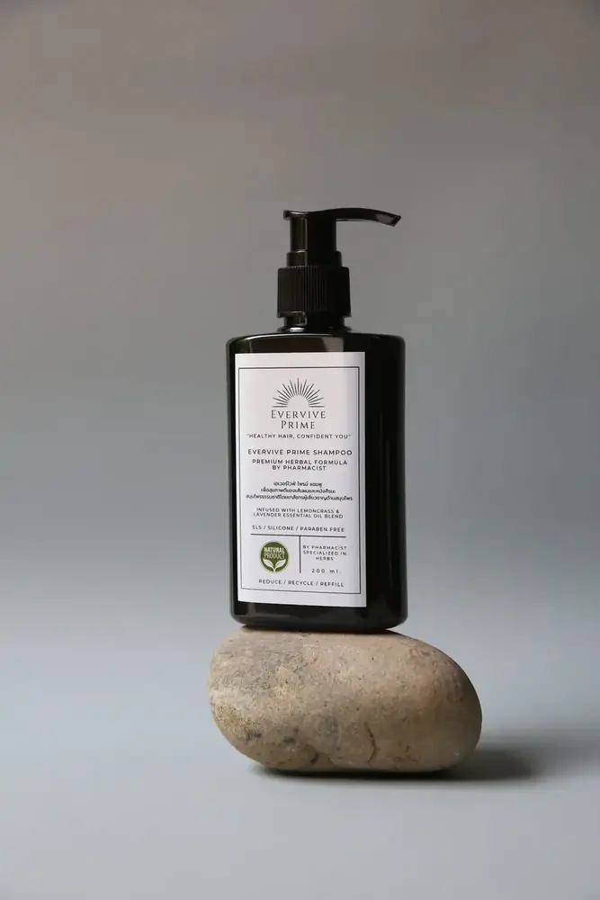 Natural Thai herbal shampoo